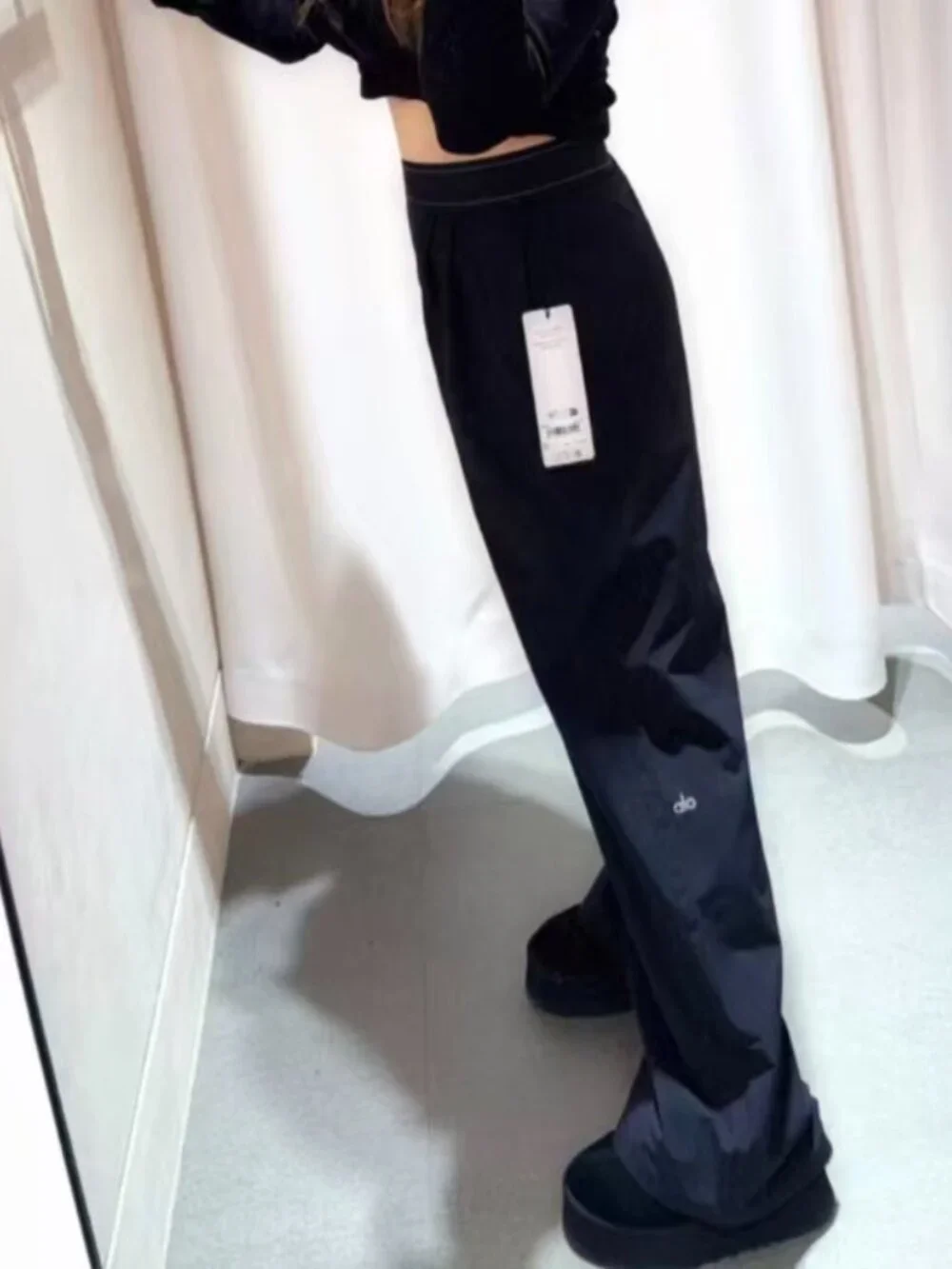 Black🤫ALO Yoga Suit Up ‍Wide Trouser💂‍♀️Versatile 30” Inseam NWT